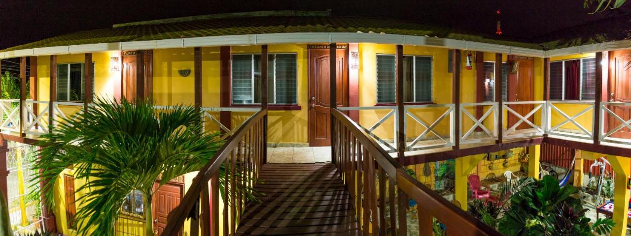 Hotel Bahia Tela Exterior photo